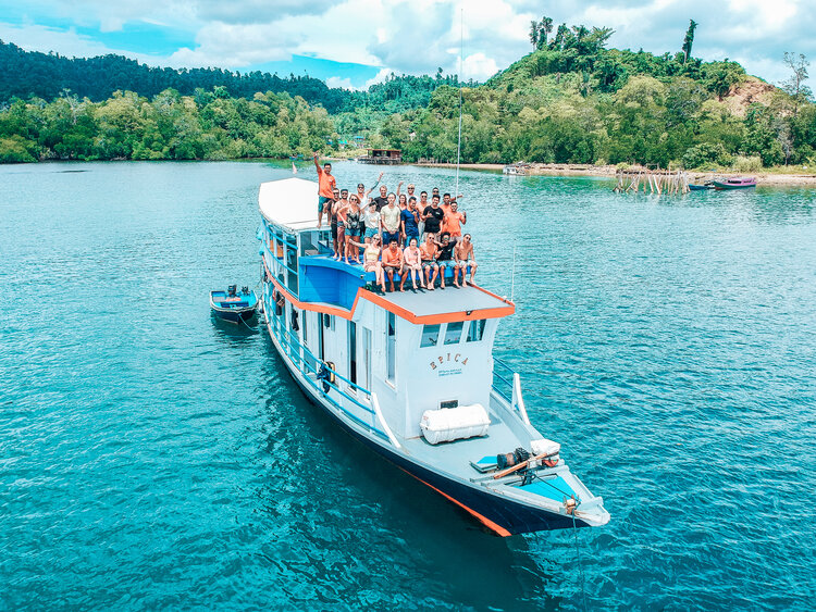 Epica Liveaboard photo 2