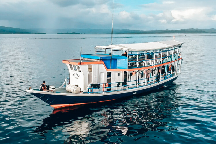 Epica Liveaboard