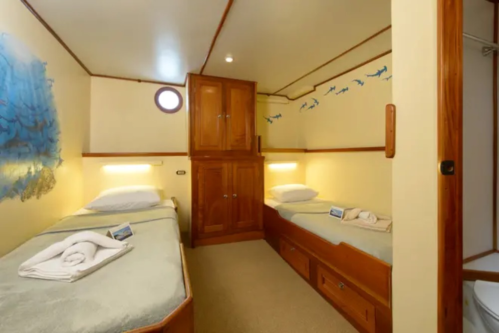 Lower Deck Twin Style