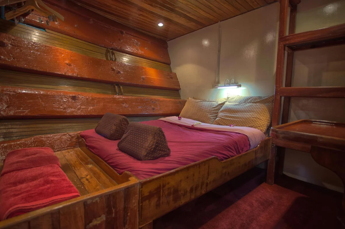Double/Twin Bed Cabin
