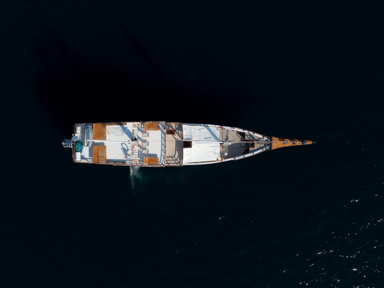 Refviero Liveaboard photo 2