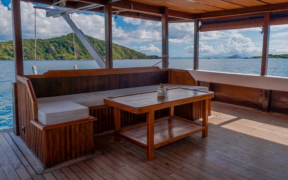 Refviero Liveaboard photo 3
