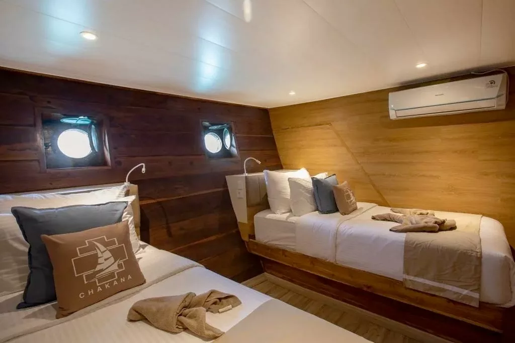 Classic Twin Cabin