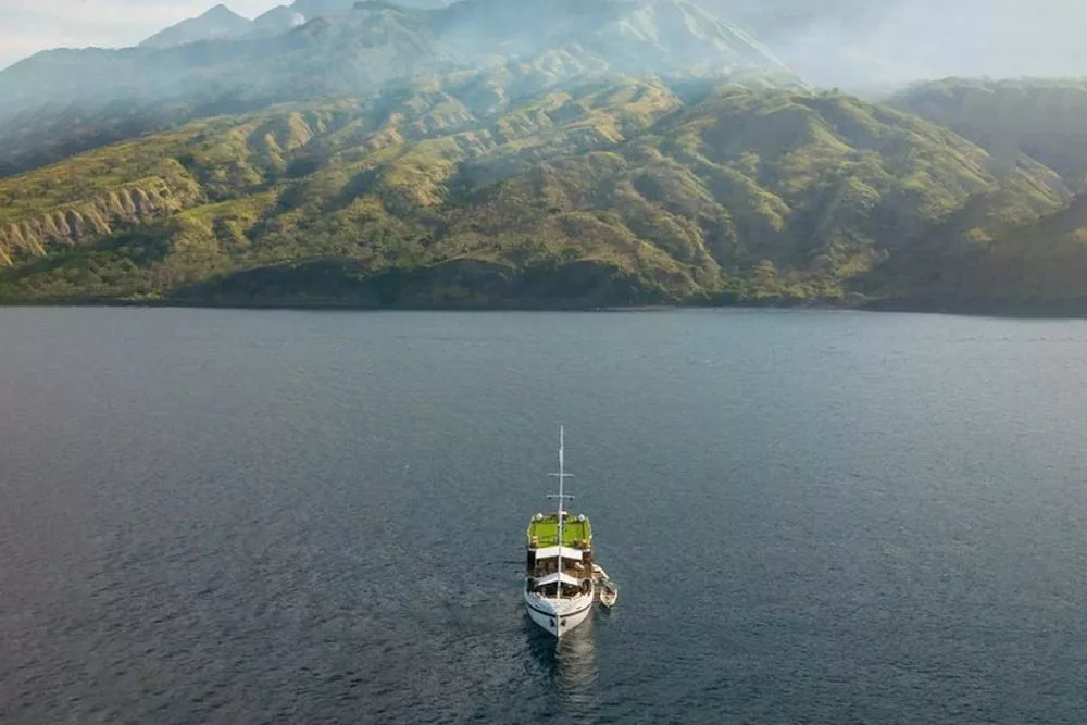 Indo Master Liveaboard photo 3