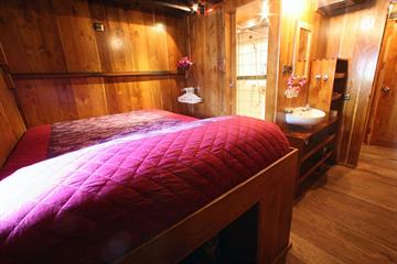 Double Bed Cabins