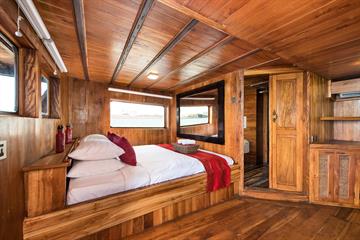  The Suite