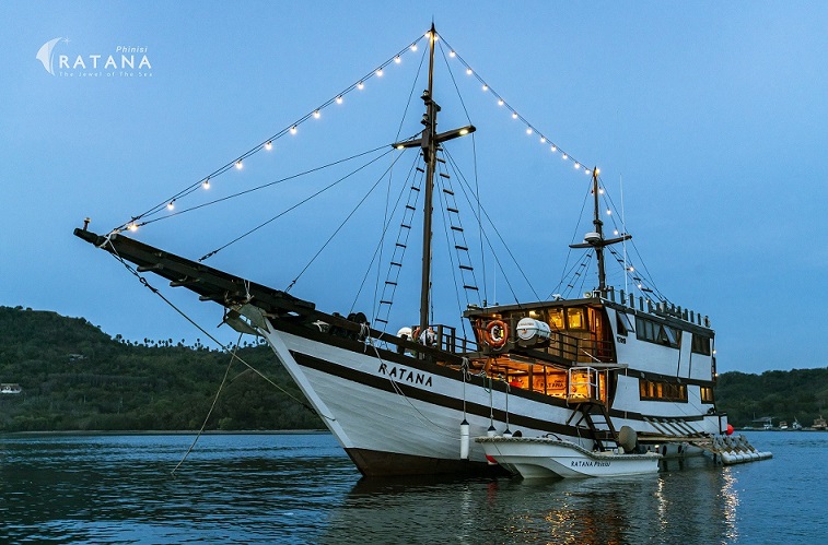 Ratana Phinisi Liveaboard photo 2
