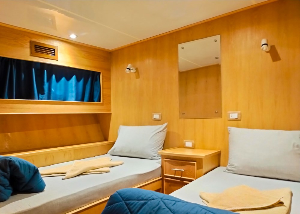 Twin Cabin