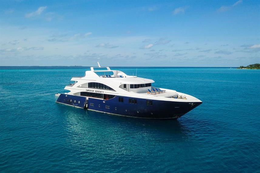Emperor Serenity Liveaboard photo 4