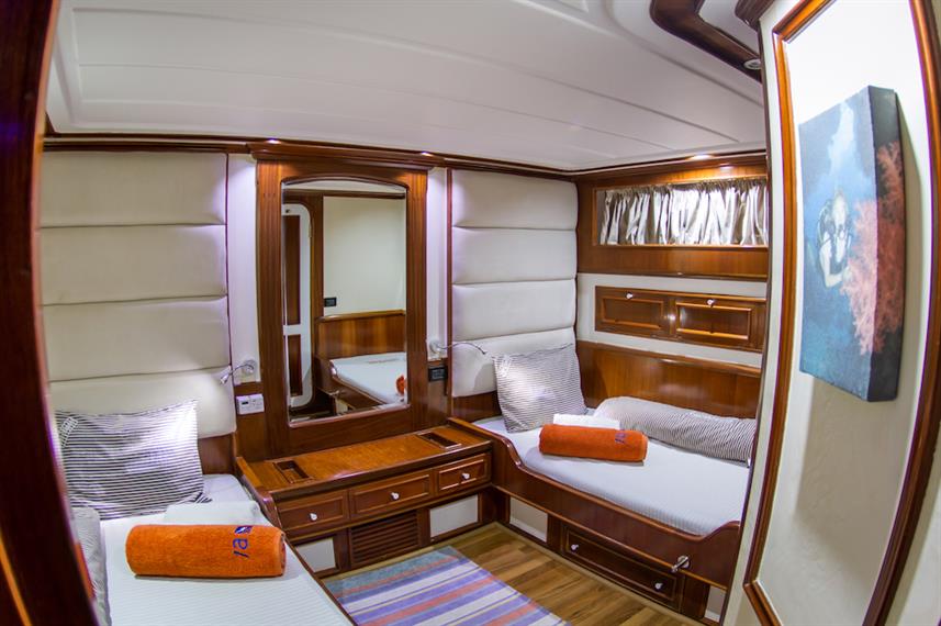 Lower Deck Twin Cabins