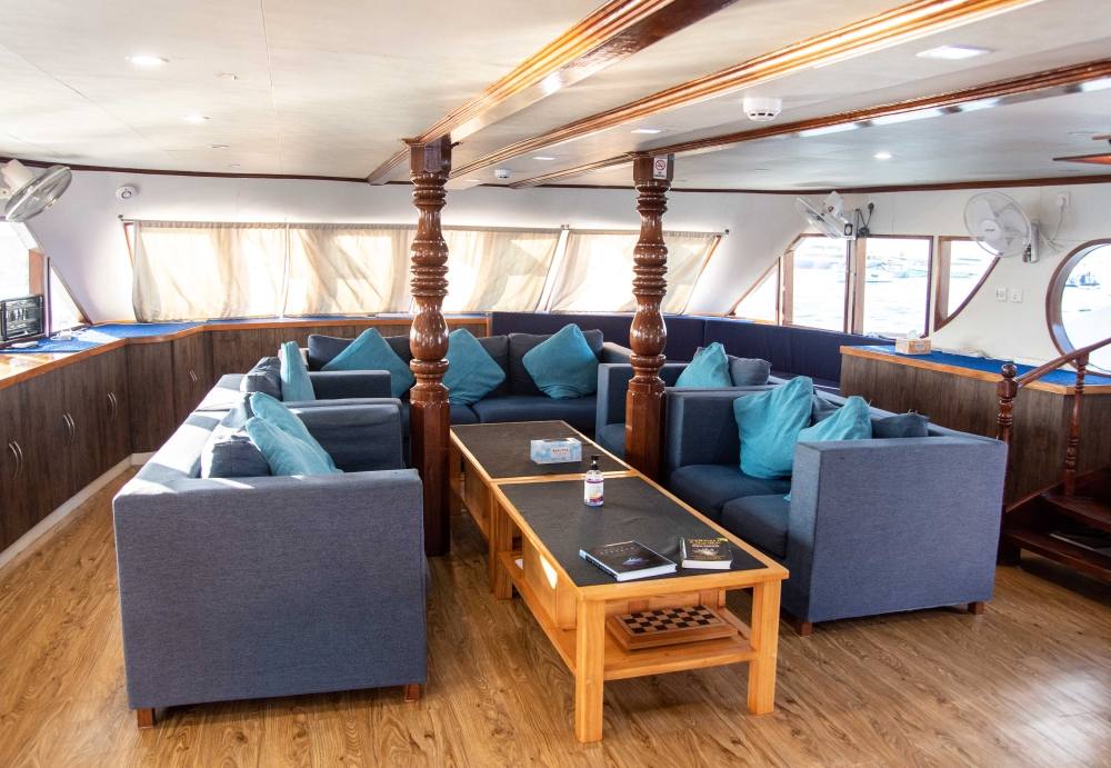 Emperor Voyager Liveaboard photo 5