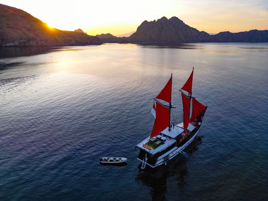Supraba Liveaboards photo 2
