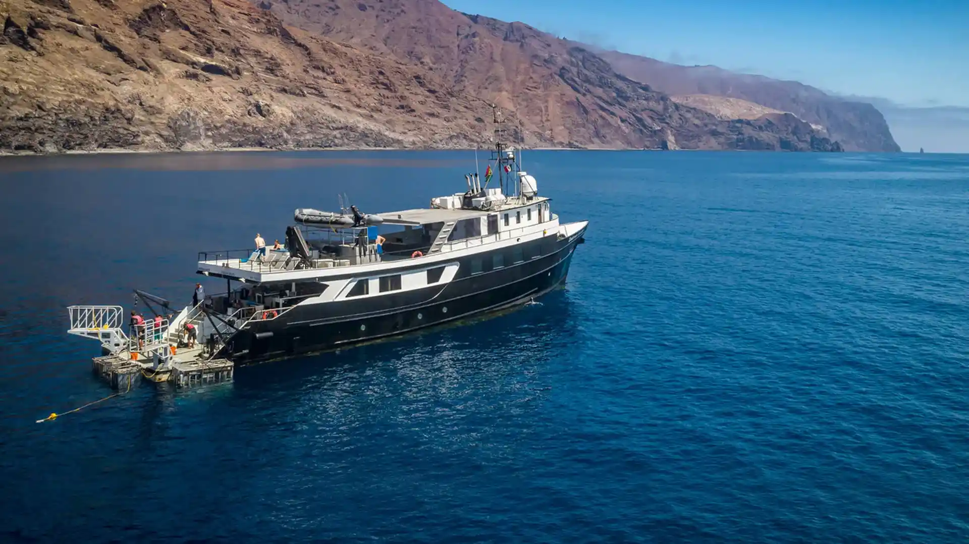 Nautilus Undersea Liveaboard photo 3