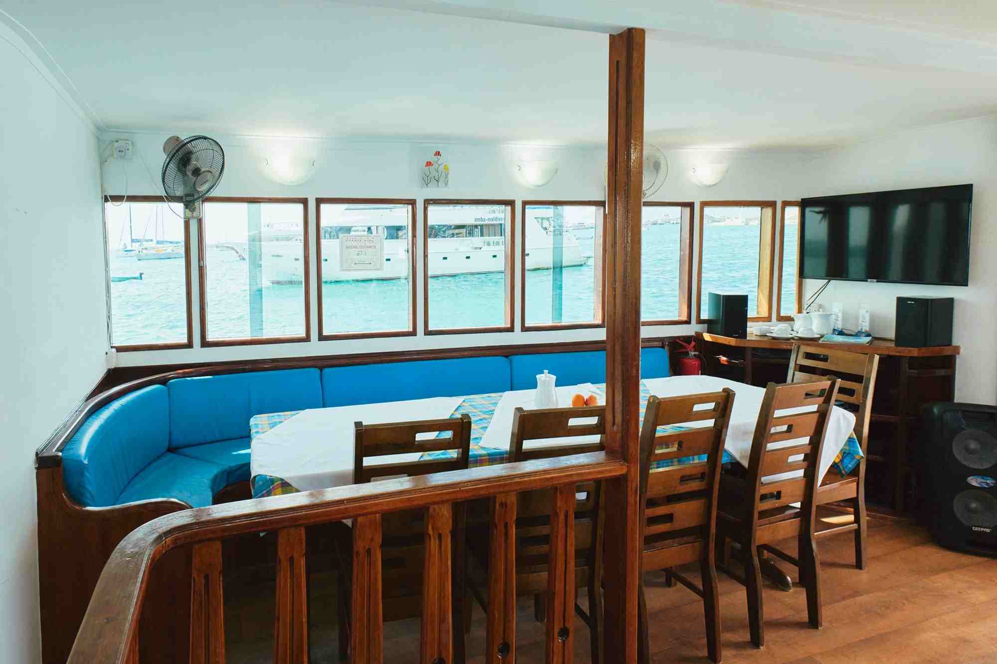 Horizon II Liveaboard photo 4