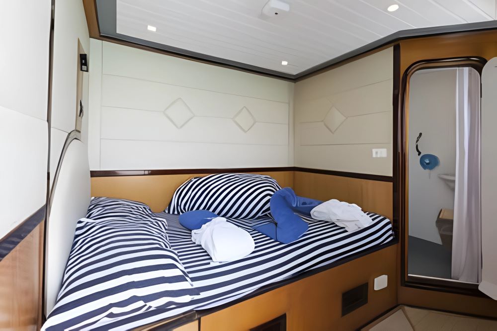 Double Bed Cabin