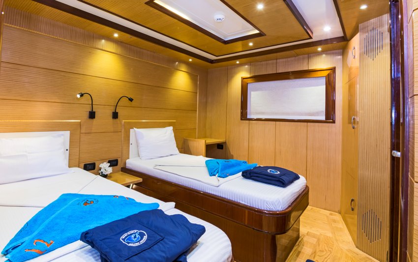 Twin Bed Cabin