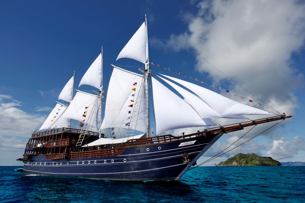 Amira Liveaboard
