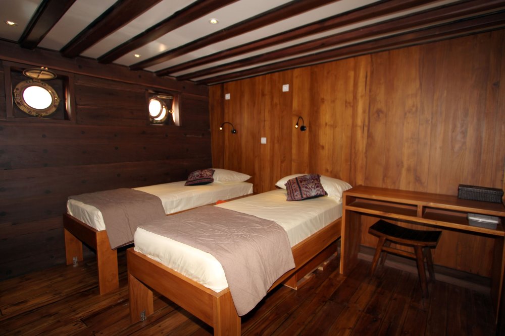 Double Cabin Lower Deck